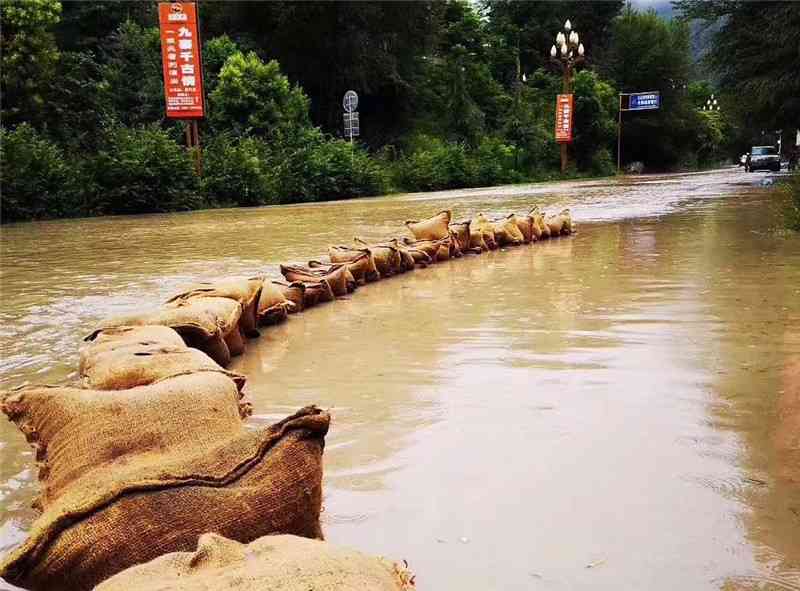 四川暴雨导致九寨沟、峨眉山等多地景区临时封闭