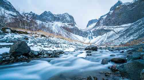 冬天适合去哪里旅游？看海还是看雪随你选