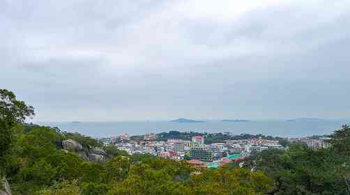 除了鼓浪屿环岛路的厦门，还有万石植物园