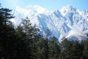 青岛到云南旅游 大理丽江香格里拉泸沽湖火车双卧9天8晚（雪山