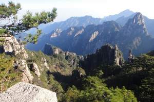 青岛到黄山全景、观日出、宋城老街、古徽州双飞高端纯玩3日游